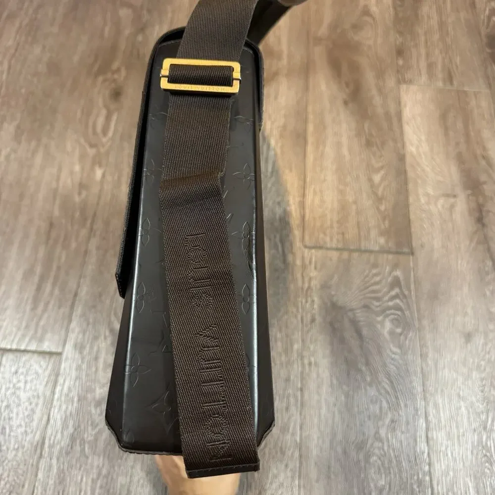 Louis Vuitton Fonzie Handbag Monogram Glace Leather